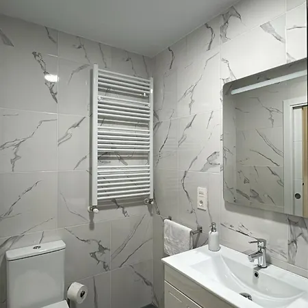 Piso Nuevo A 10 Minutos De San Sebastian Apartment