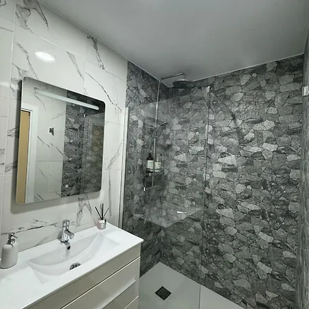 Daire Piso Nuevo A 10 Minutos De San Sebastian